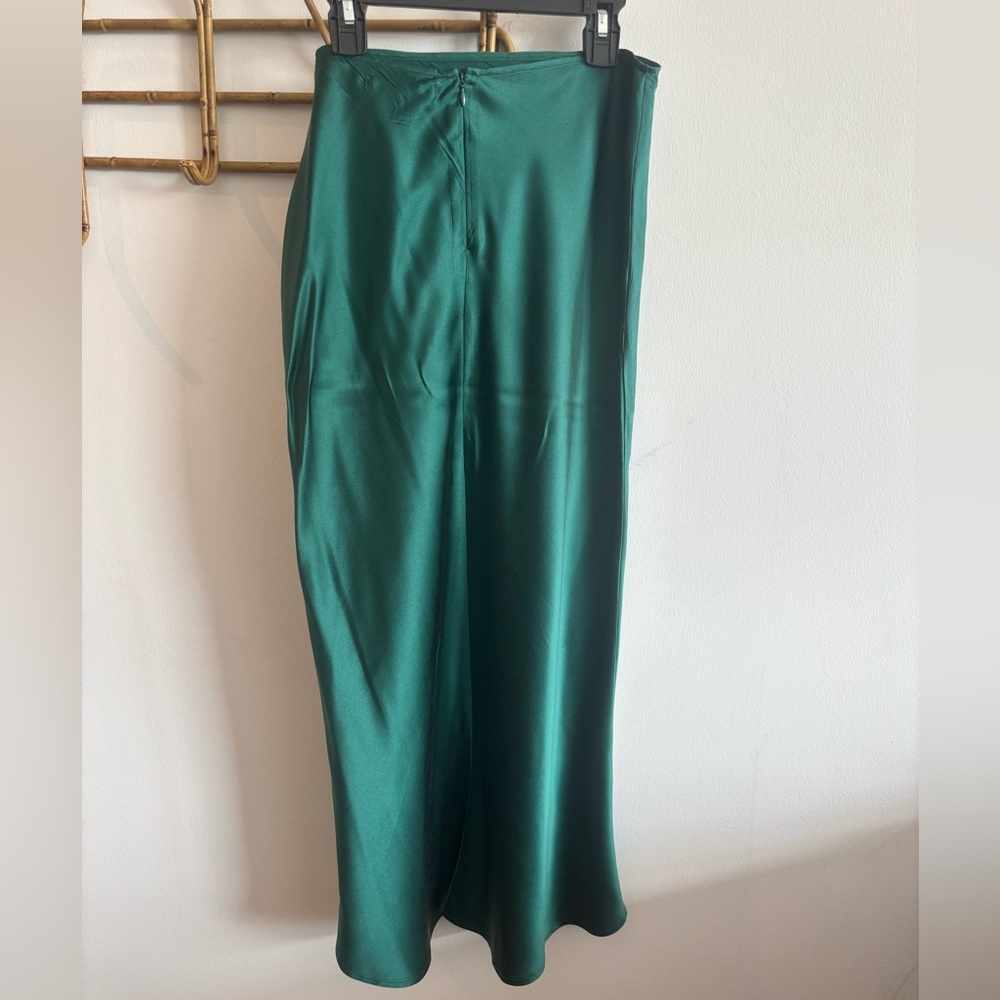 Reformation Green Silk Skirt - Picture 5 of 5